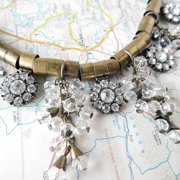 Abercrombie & Fitch crystal necklace - Picture 3 of 6